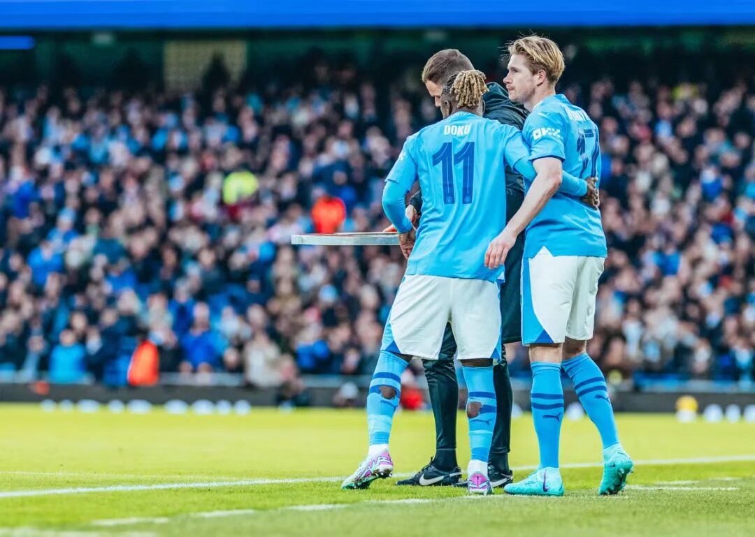 看了四年球了，在专科有一段时间刷抖音频繁给我推多...